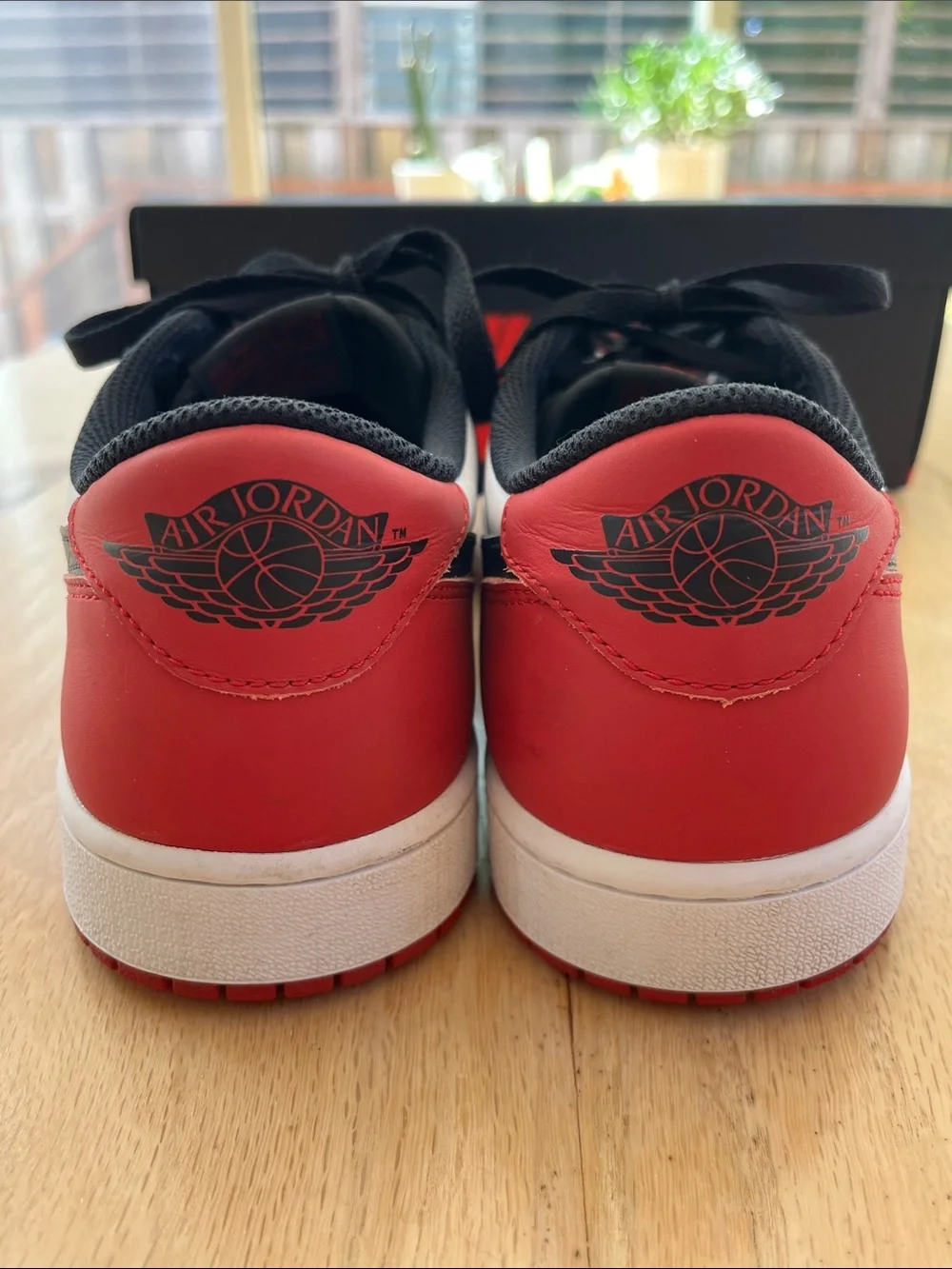 Nike Air Jordan 1 Retro Low OG “Black Toe”